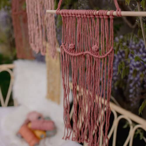 Macramé boobies wandhanger