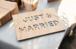 LiZ-e - Huwelijkscadeau - Houten bord - Huwelijkscadeau - Just Married - Huwelijk - Geldcadeau - Origineel - Geschenk - Geld