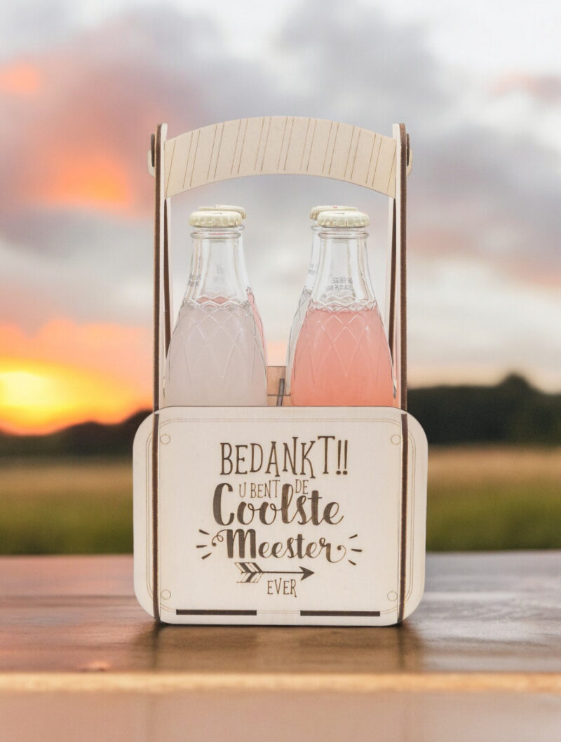 LiZ-e - Houten krat voor bier of frisdrank - Bedankt - U Bent de Coolste Meester - Schooljaar - Origineel - Geschenk