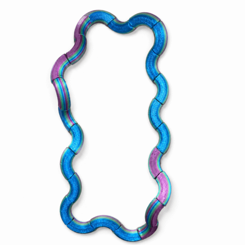 3D geprinte fidget slinger in blauw en meerkleurige tinten