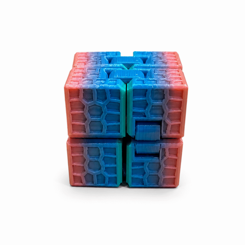 3D geprinte fidget infinity cube in blauw en rood