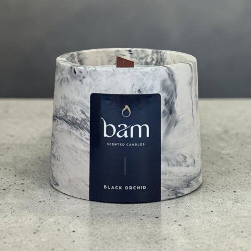 Black Orchid geurkaars met houten wiek – Cone collectie – zwart gemarmerd handgemaakt potje